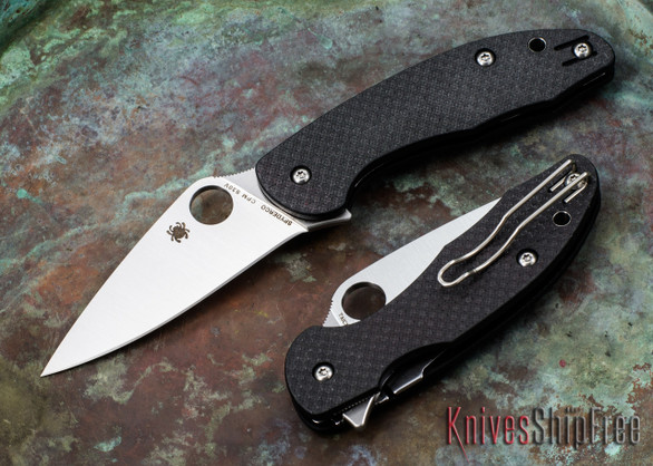 Spyderco: Mantra 3 - Carbon Fiber / G-10 - Flipper - CPM-S30V - C233CFP