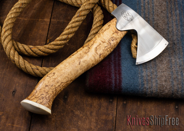 Karesuando Kniven: "Unna Aksu" Hunter's Hatchet - Curly Birch - Stainless Steel - 352