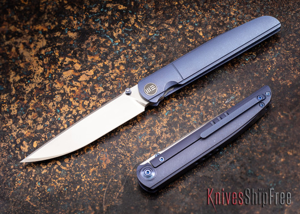 WE Knife: 618 Framelock - Blue Titanium - M390 Hand-Rubbed Satin Blade