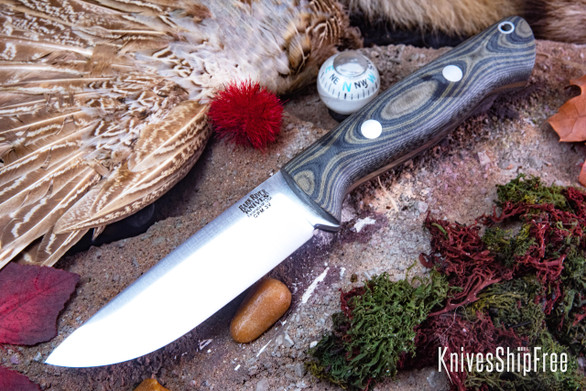 Bark River Knives: Bravo 1 LT - CPM 3V - Black & Green Linen Micarta - Matte - Rampless