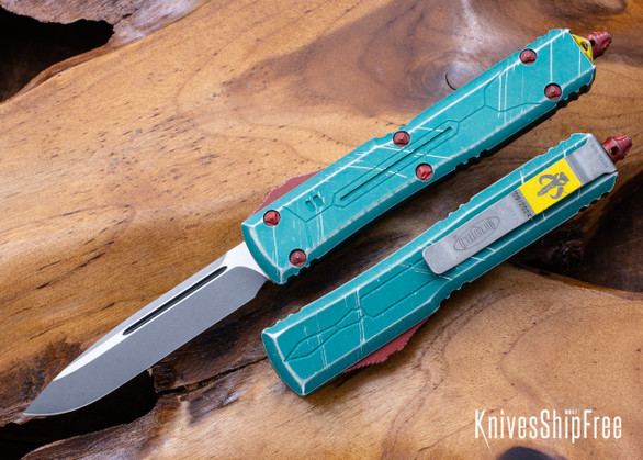 Microtech: Ultratech Bounty Hunter - Drop Point - Apocalyptic Finish - Green Battle Tarnished Aluminum - Red Hardware - 121-10BH