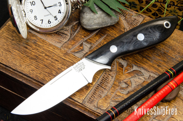 Bark River Knives: Adventurer - CPM 3V - Black Linen Micarta