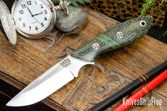 Bark River Knives: Adventurer - CPM 3V - Evergreen Burlap Micarta - Ghost Green Jade Spacer - Toxic Green Liners - Mosaic Pins