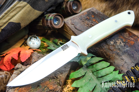 Bark River Knives: Red Flag - MagnaCut - Dune G-10 - Red Liners