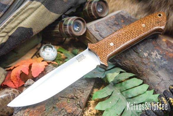 Bark River Knives: Red Flag - MagnaCut - Tan Burlap Micarta - Black Liners - Brass Pins