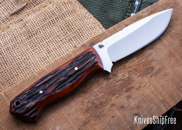 Bradshaw Blades: Classic Hunter - Amber Stag Jigged Bone - AEB-L - BB31GK007