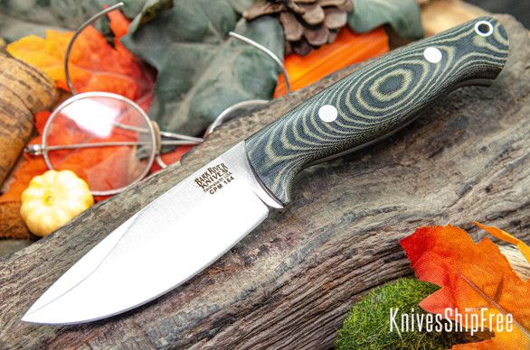 Bark River Knives: North Country EDC - CPM 154 - Black & Green Linen Micarta