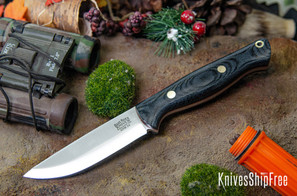 Bark River Knives: Gunny Scandi 3V - Black Canvas Micarta - Red Liners - Brass Pins
