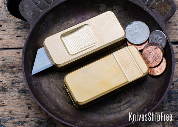 Rivery MFG: Zero - Manual OTF Utility Knife - Agent Newton - Brass