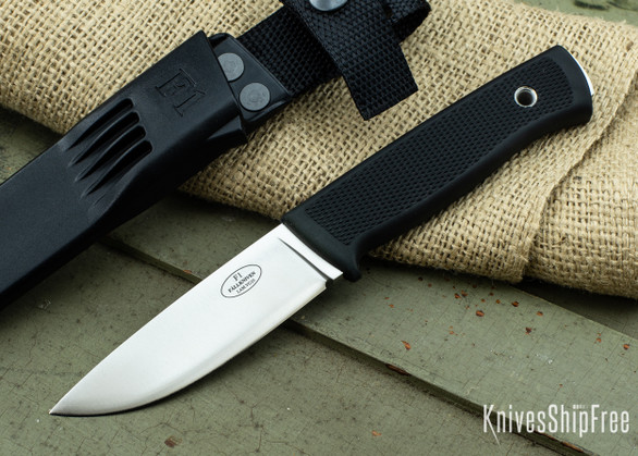Fallkniven: F1 Swedish Military Survival Knife - VG-10 - Zytel Sheath