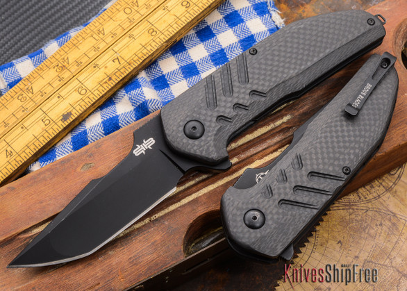 Brous Blades: Strife - Carbon Fiber - Blackout