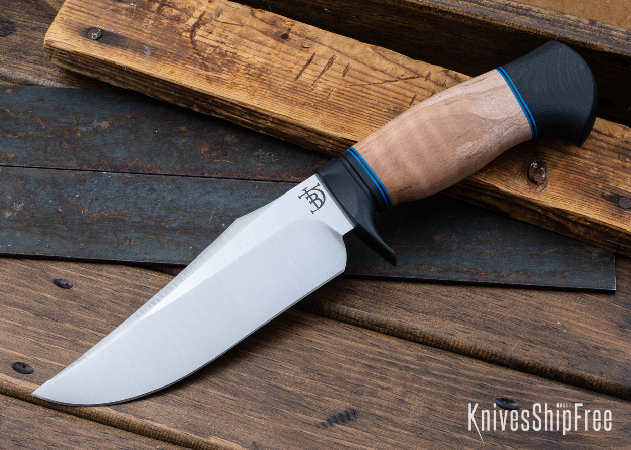 Comanche - S35VN - Natural Curly Maple - Blue & Black Liners - Satin Finish (Front)