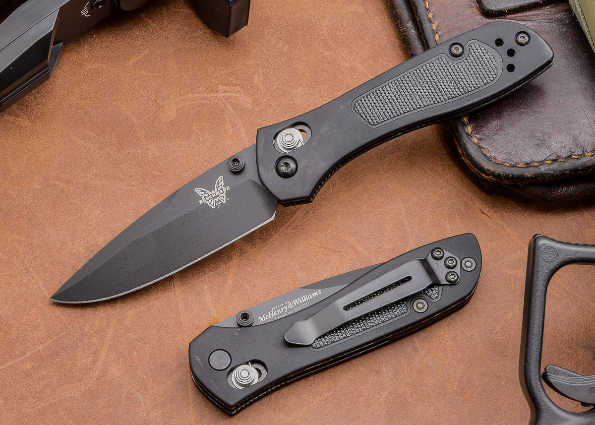 benchmade-707-model.jpg