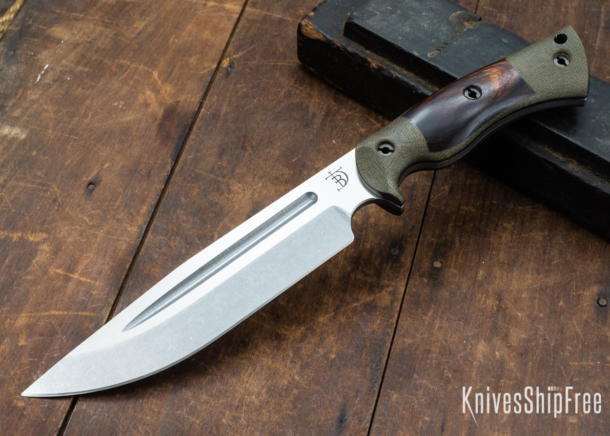 Dark Timber Knives: Honey Badger 3V - Green Micarta - Desert Ironwood - Black Liners - Tumbled - 121649