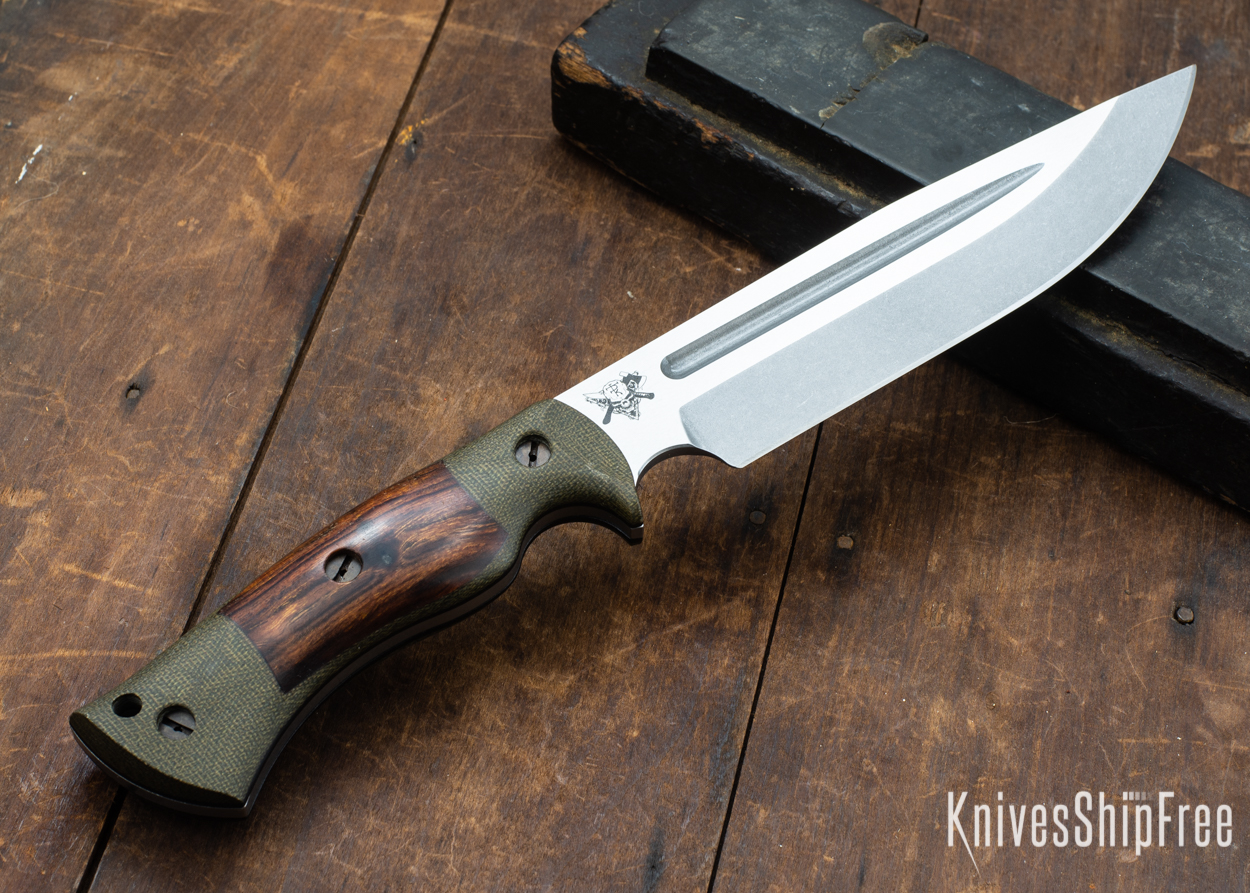 Dark Timber Knives: Honey Badger 3V - Green Micarta - Desert Ironwood - Black Liners - Tumbled - 121647