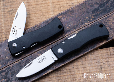 Swedish 'Fallkniven' U2 Knife: Refined Folding Blade