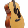 Martin 000- 18 w/Hardshell Case Angle