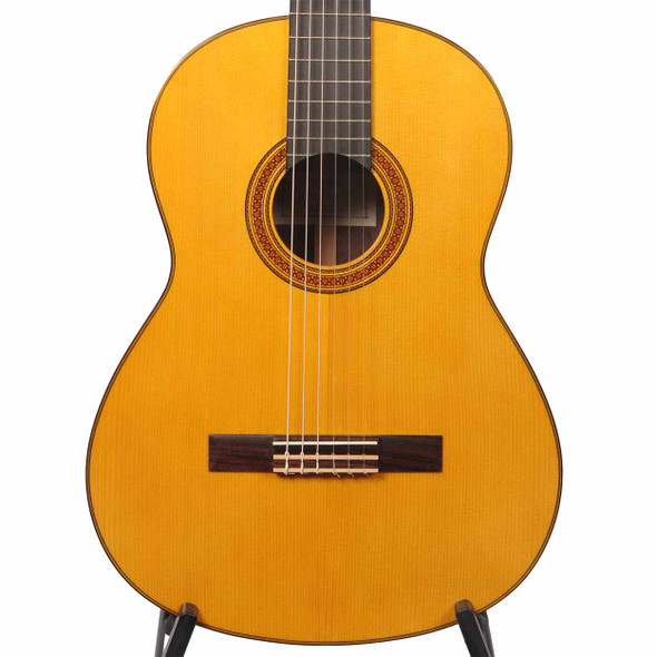Yamaha CG182S Spruce Top Classical Guitar Natural