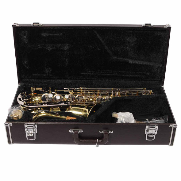 Open Yamaha hard case with the used Yamaha YAS-23 alto saxophone and included accessories. card