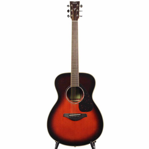Full front view of the Yamaha FS830 concert acoustic guitar in Tobacco Sunburst on a stand. card