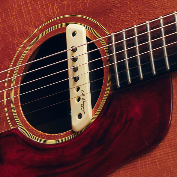 LR Baggs Active Acoustic Pickup