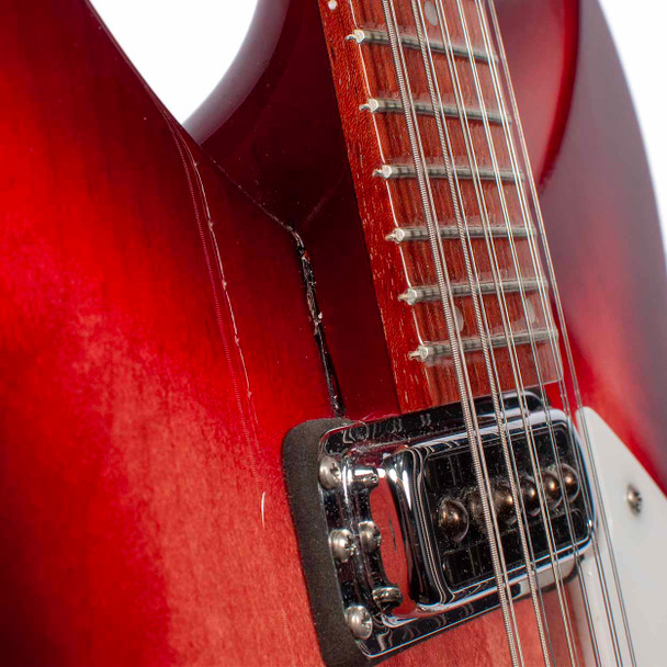 1998 Rickenbacker 330 12-String Semihollow - Fireglow w/HS Case USED Detail 1998 Rickenbacker 330 12-String Semihollow - Fireglow w/HS Case USED Detail