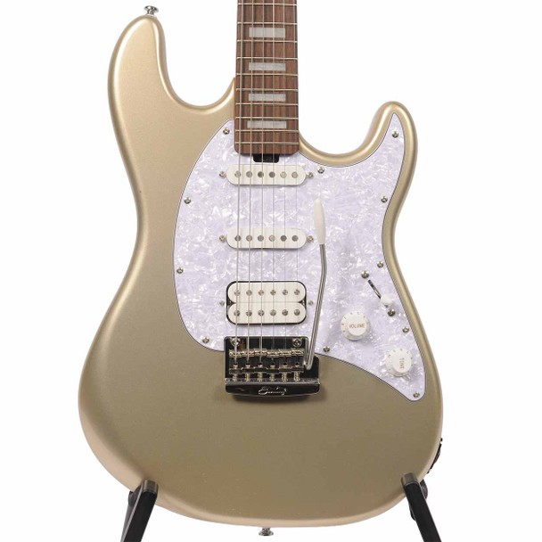 Sterling Cutlass CT50XHSS - Cashmere