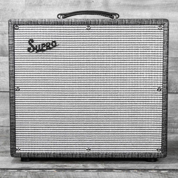 Supro 1696RT Black Magick Reverb 25w Combo Amp