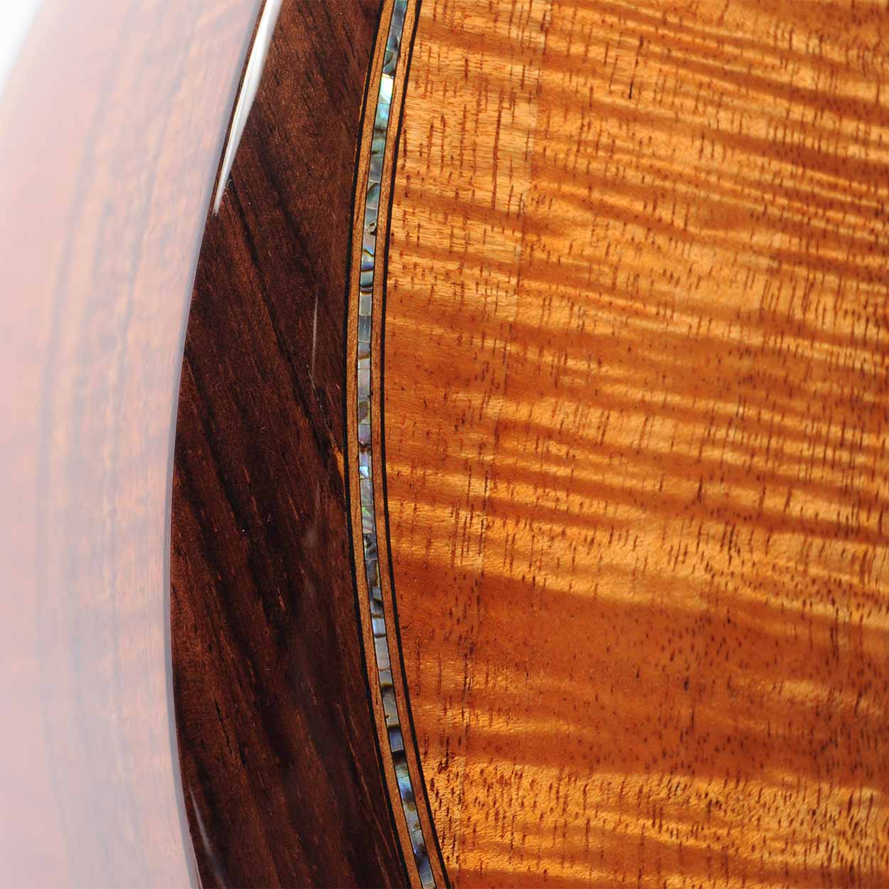 Taylor Custom #26: Grand Auditorium, AA Hawaiian Koa/AA Hawaiian Koa