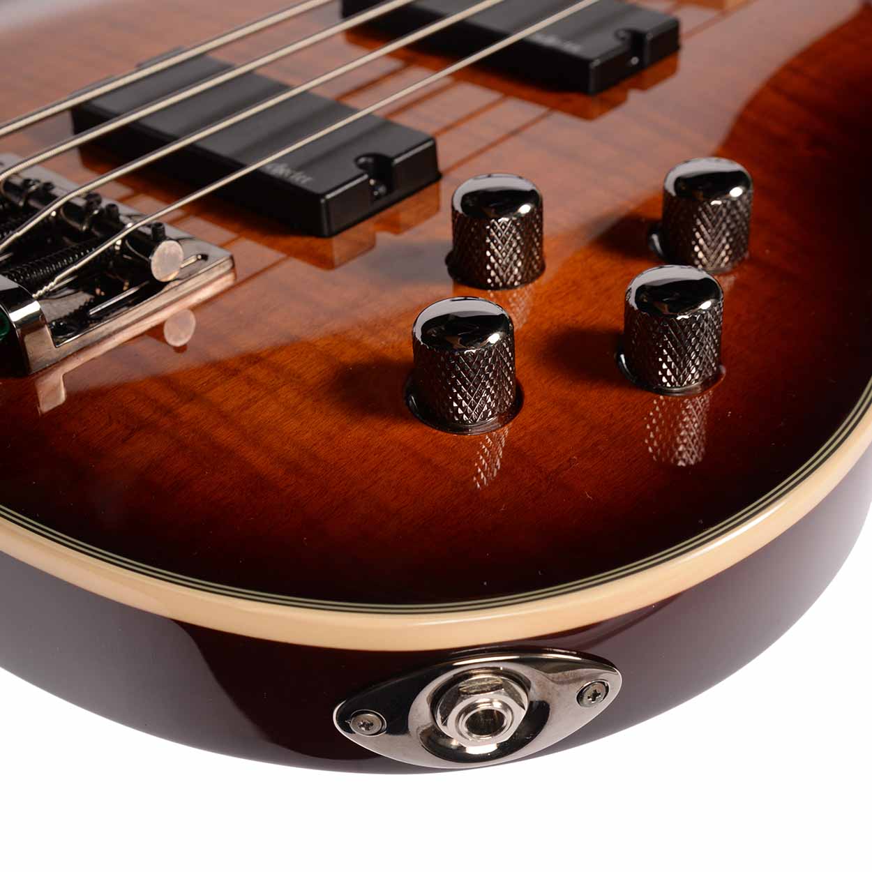 Schecter Diamond Series Omen Extreme-4 Bass Active Pickups & Bag