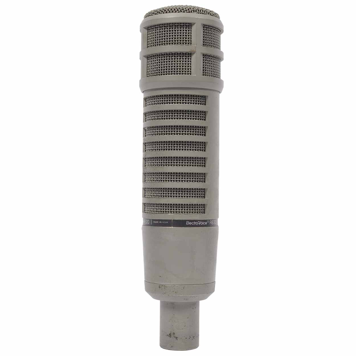 d*s様 electro voice のマイク　RE20 Amazon.com: Electro-Voice RE20 Broadcast Announcer