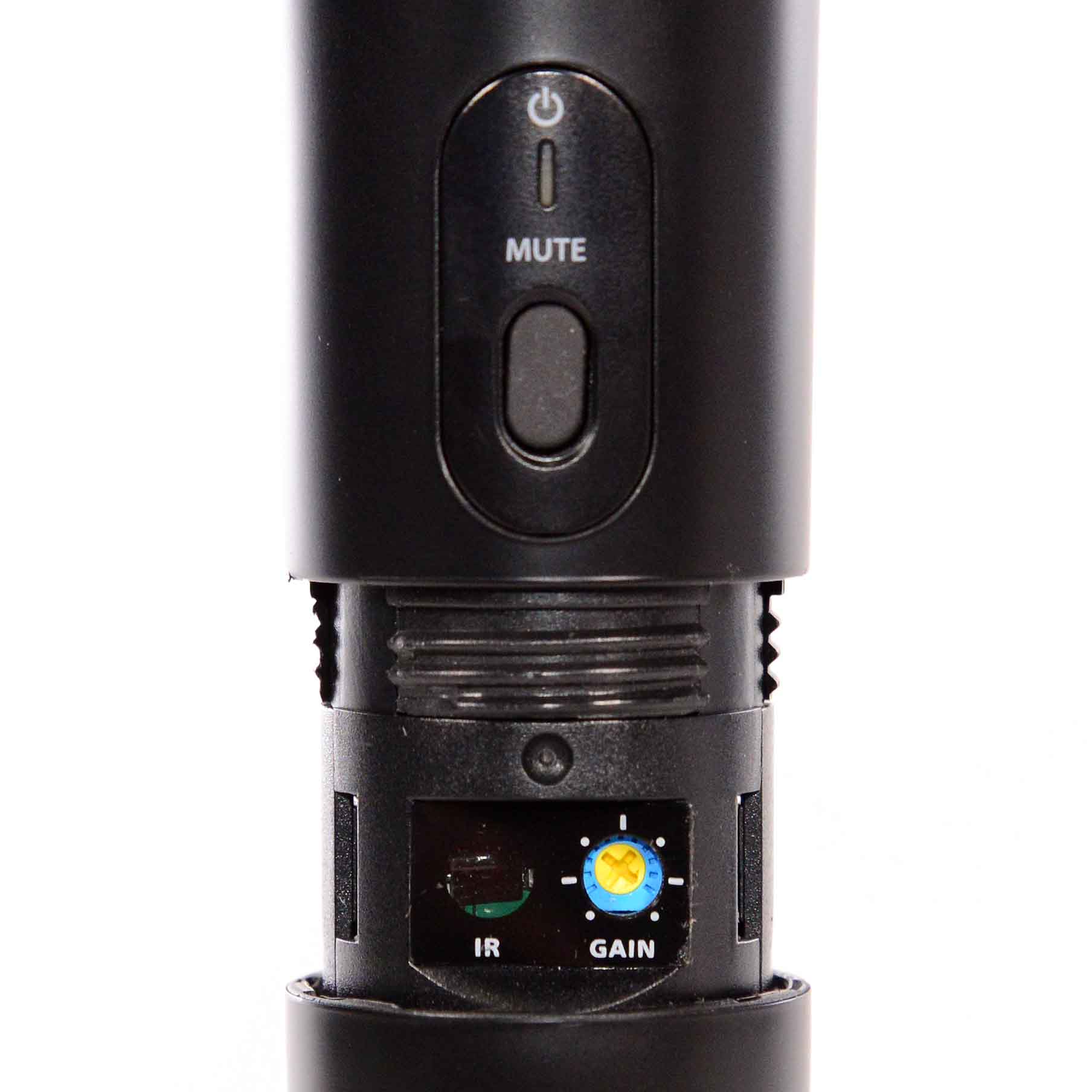 Samson Stage 212 Dual Vocal VHF Frequency Agile Wireless System (2