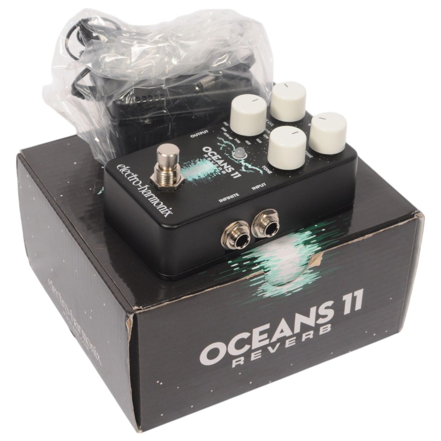 Electro-Harmonix Oceans 11 Reverb Effects Pedal Used - The Music Den