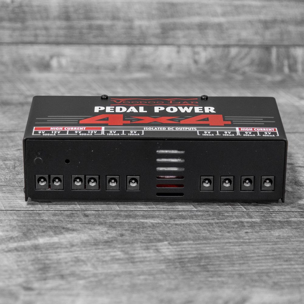 Voodoo Lab Pedal Power 4x4 Power Supply