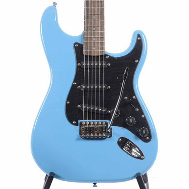 Squier Stratocaster ラージヘッド 水色　ライトブルー Squier Stratocaster ラージヘッド 水色 ライトブルー