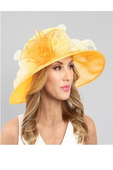 Beautiful Large side brim organza hat w/ rose ruffle center