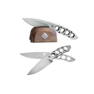 Ocaso Duo Desk Knife 420J2 Spear Point Blade With Stand Ocaso Duo Desk Knife 420J2 Spear Point Blade With Stand