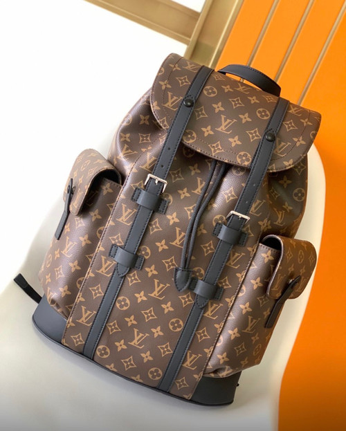 Louis Vuitton Christopher MM