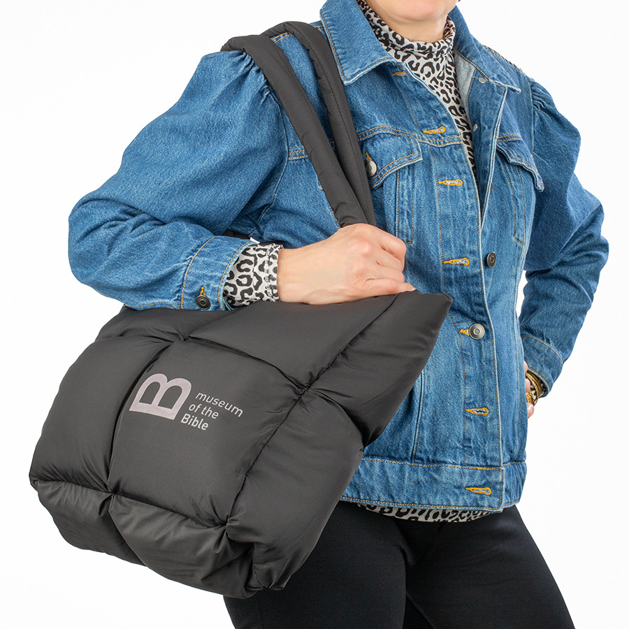 MOTB Puff Tote - Black - Museum of the Bible Store