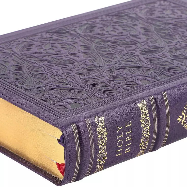 NKJV Sovereign Reference Bible, Purple - Museum of the Bible Store