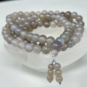 Grey Agate Mala with 108 Beads Grey Agate Mala with 108 Beads