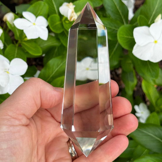 Vogel Wand with Phantoms, 6 Facets (169 Grams)