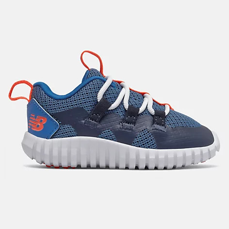New Balance Toddlers Playgruv in Blue 