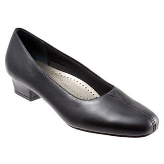 Trotters Women's Doris Pump in Black