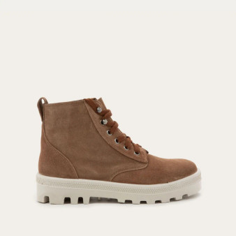 Naot Women's Canoe Boot in Brown Cedar Suede