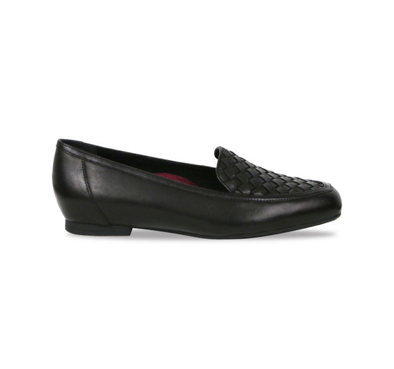 Munro Women's Karter Loafer in Black