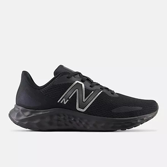 New Balance Women's Fresh Foam Arishi v4 in Black on Black