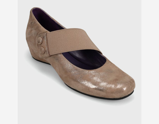 Vaneli Women's Mary Dress Shoe in Bronze Lisa