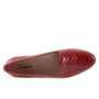 Trotters Women's Liz Loafer in Red