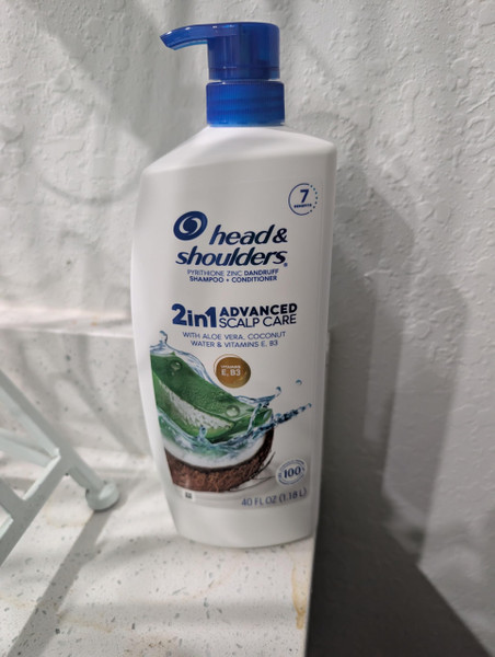 Head & Shoulders 2-in-1 Dandruff Shampoo and Conditioner Advanced Scalp Care with Aloe Vera, Coconut Water & Vitamins, 40 fl oz